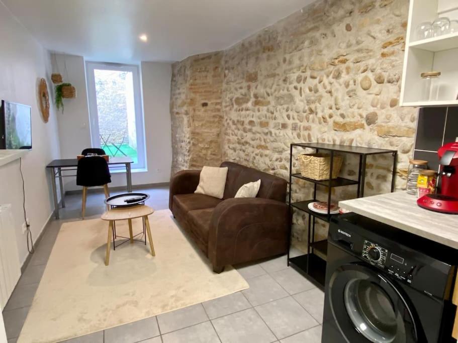 Vaste Appartement Renove - Centre Ville Μπουργκ-αν-Μπρες Εξωτερικό φωτογραφία